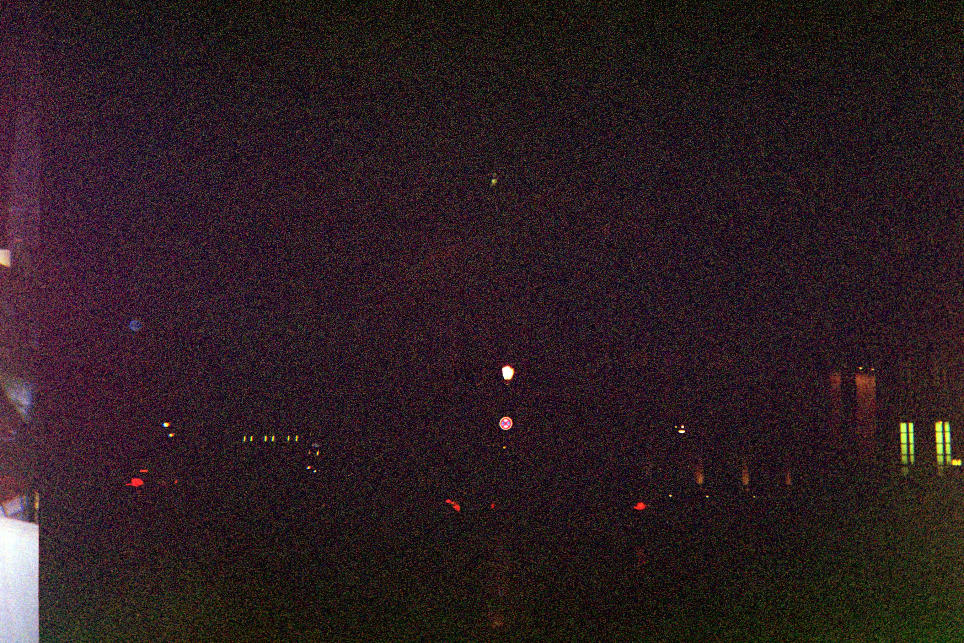 009_16a.jpg