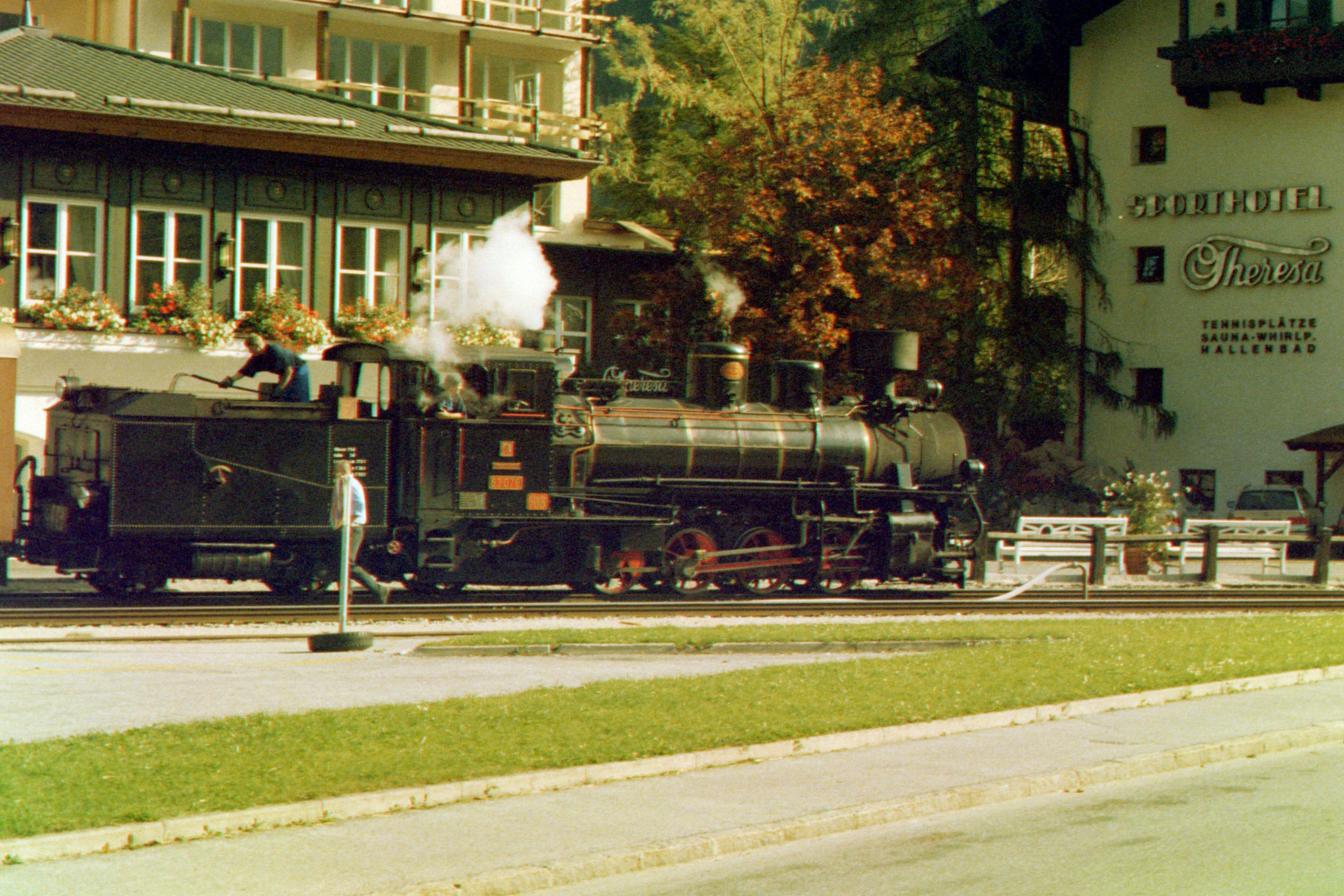 011_26a.jpg