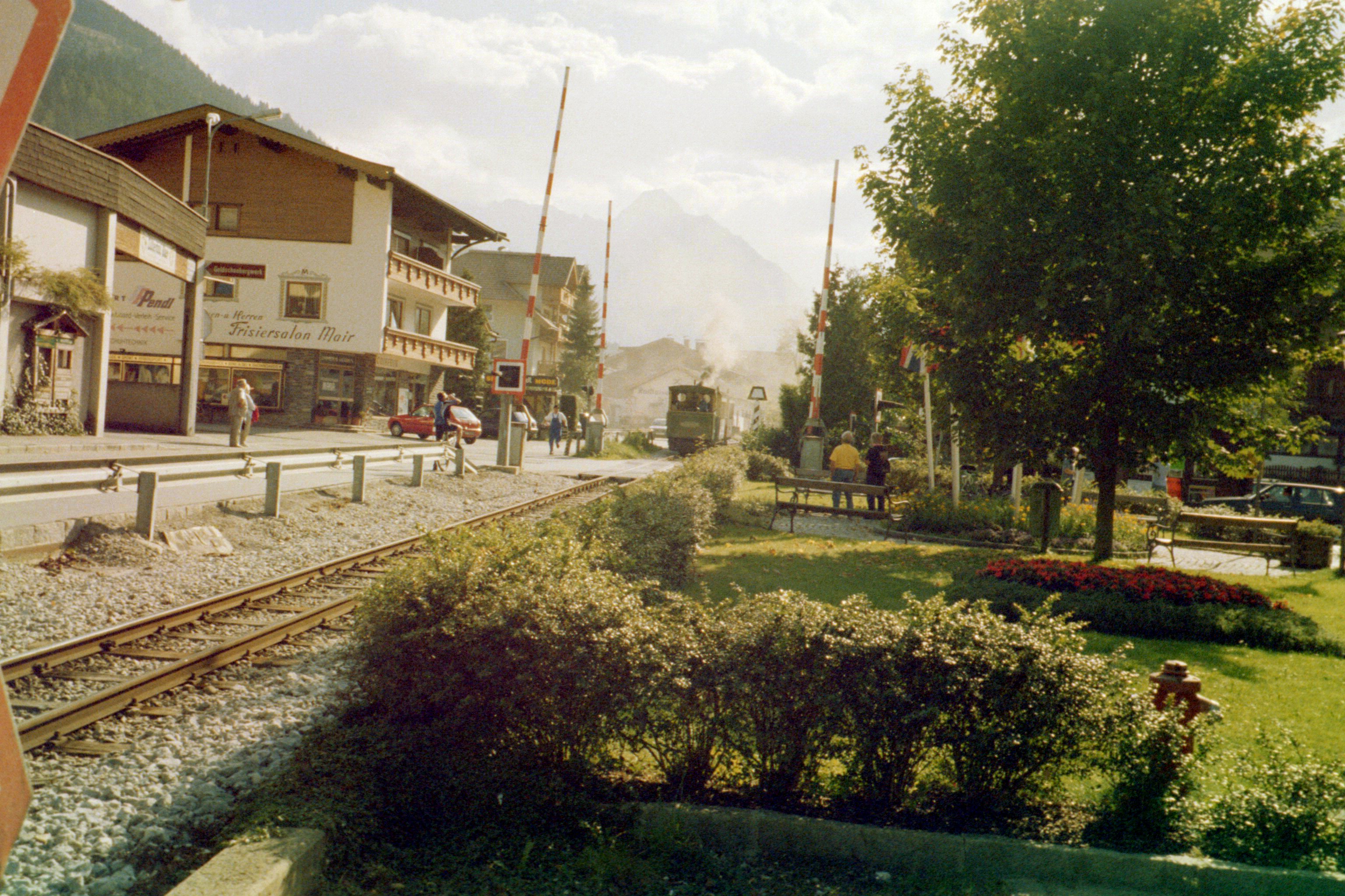 022_15a.jpg