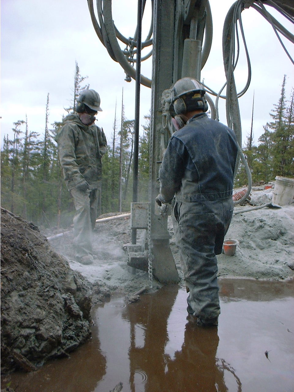 061401 Drilling Ramirez & Turner 6+120 02.JPG