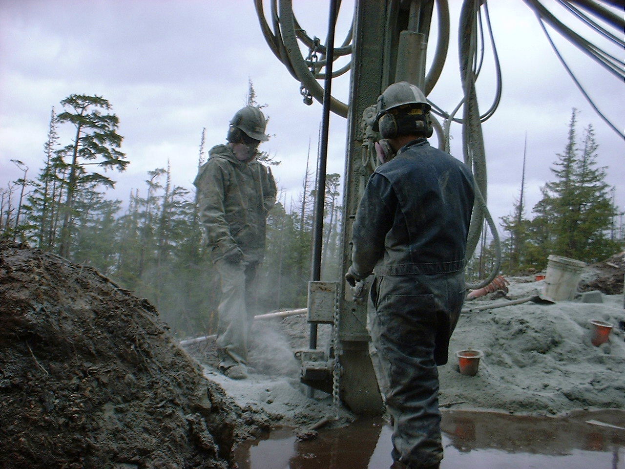 061401 Drilling Ramirez & Turner 6+120 03.JPG