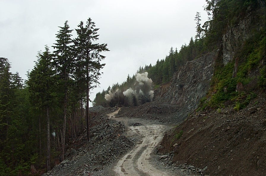 080101 10+000 Blast fully developed.JPG