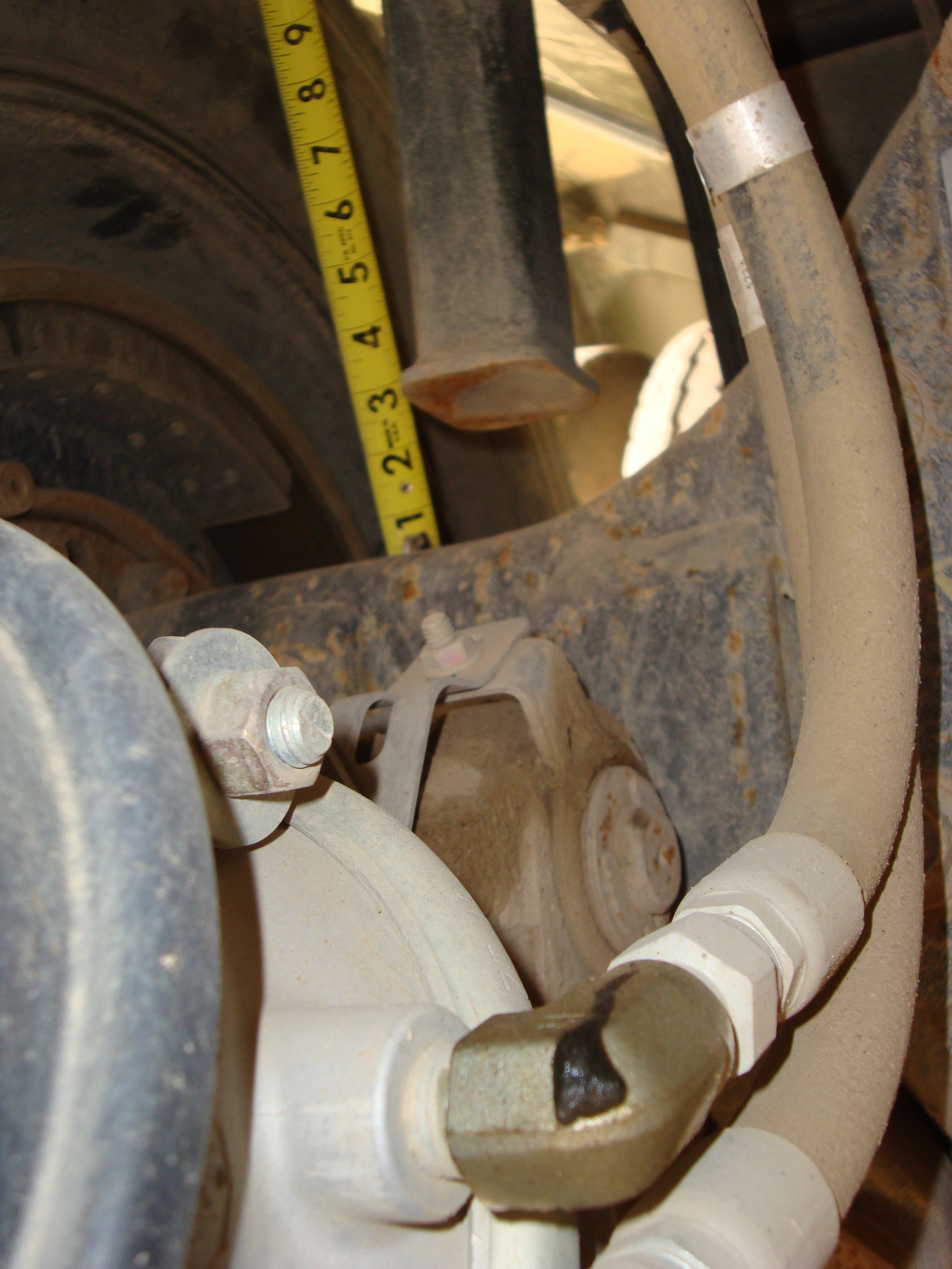 659 Rear axel to frame driver.JPG