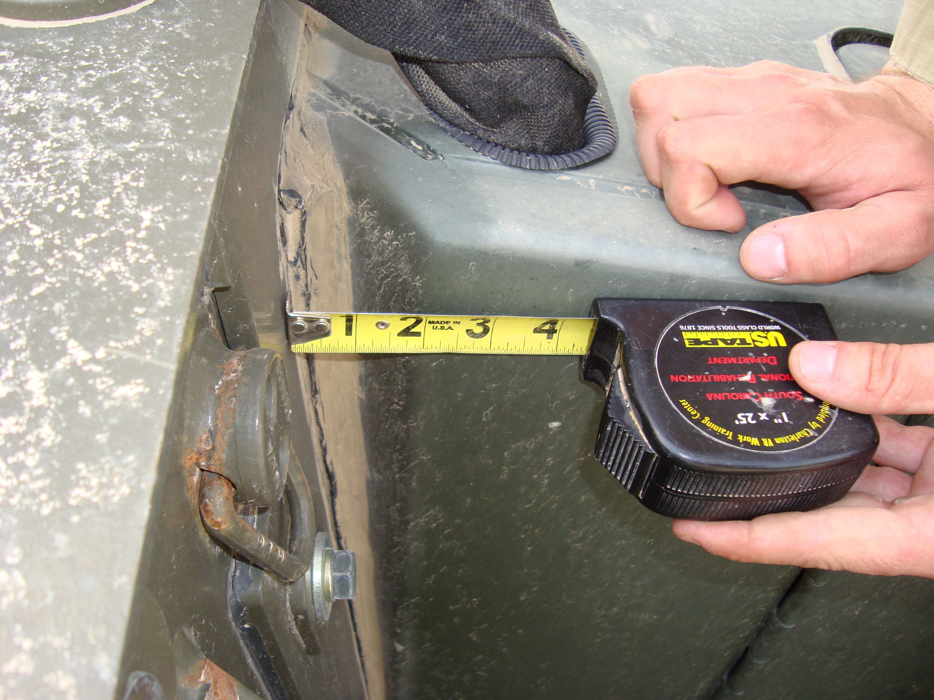 659 Rear of cab top.JPG