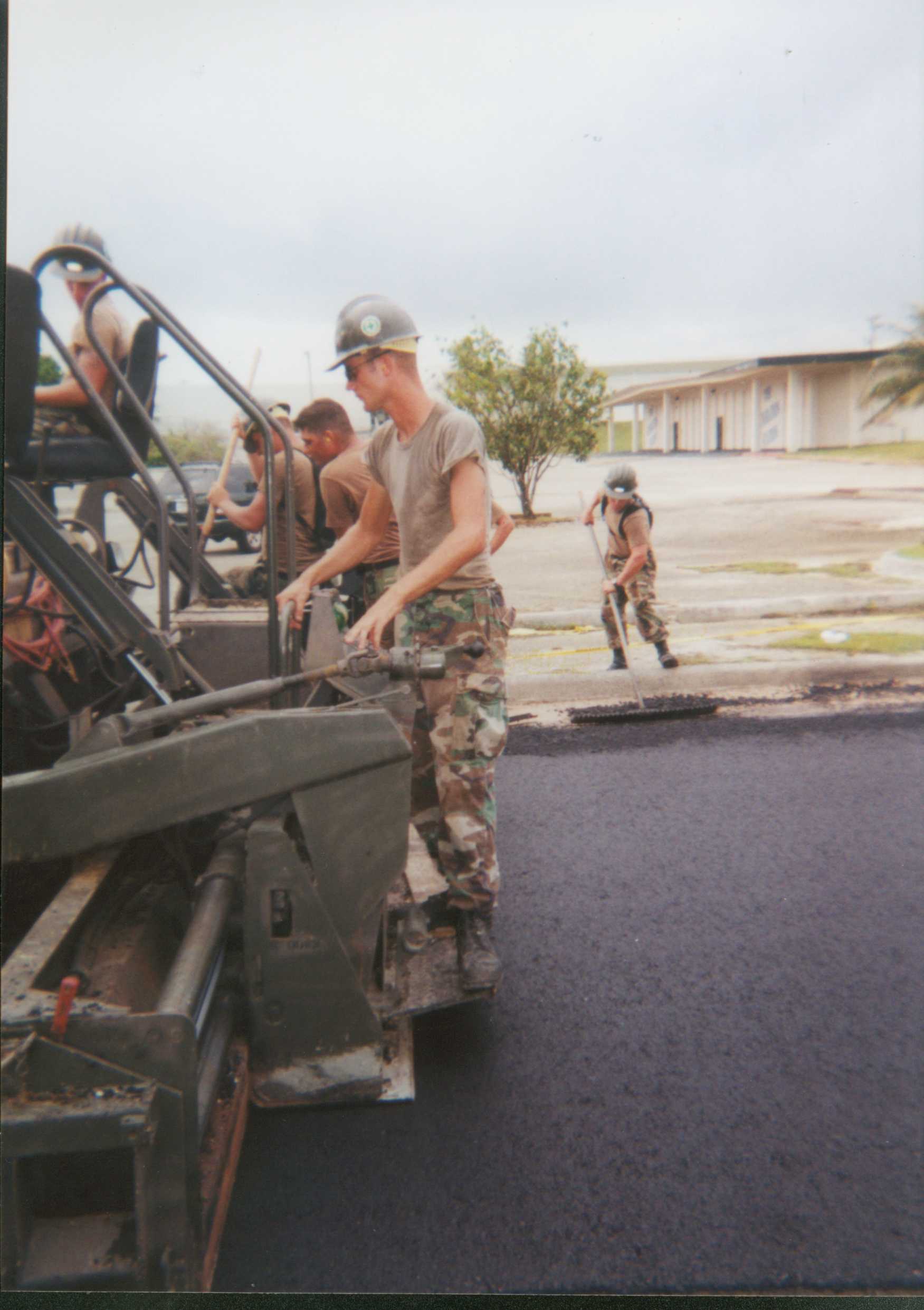 ME WORKING THE SCREED.JPG