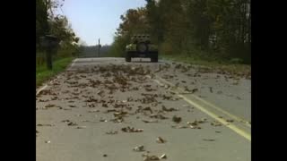 Ray Stevens - _Dudley Dorite (Of The Highway Patrol)_ (Music Video) [from Get Serious].mp4