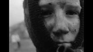 The Cranberries - Zombie (Official Music Video).mp4