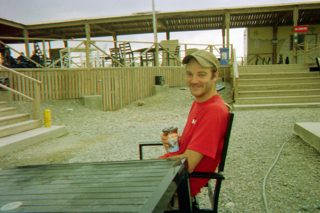 003_22a.jpg