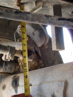 659 Front Axel to frame passenger.JPG