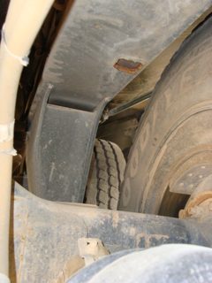 659 broken bump stop.JPG