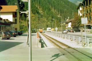 013_24a.jpg