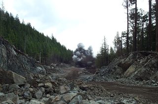 BLAST11+600.JPG