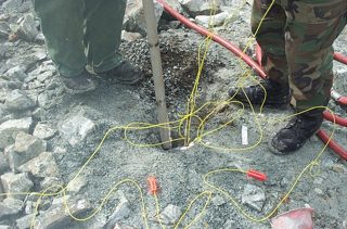 090601 Tamping Charge.jpg
