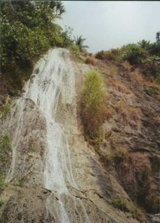 CETTI WATER FALL.JPG